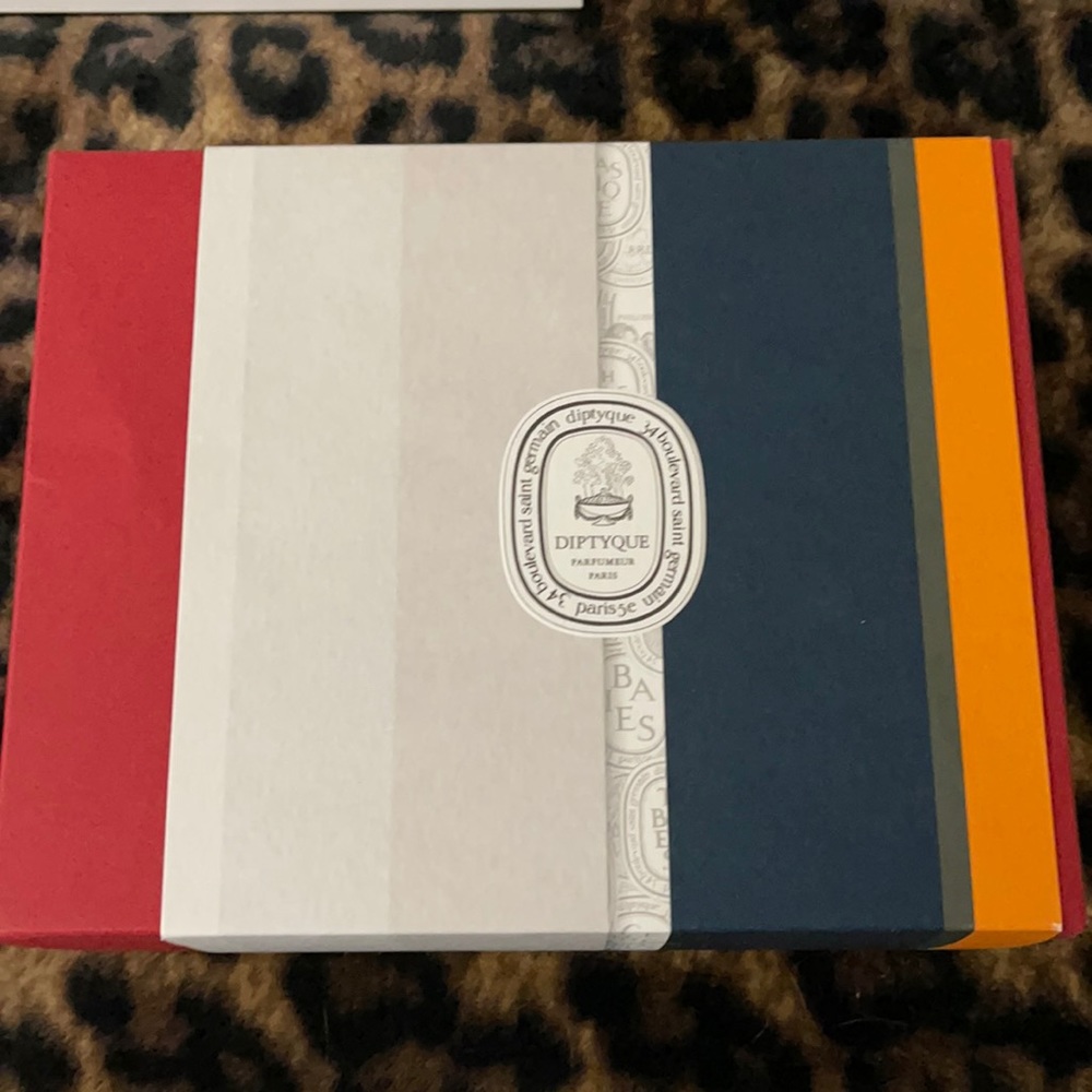 Diptyque box (empty)